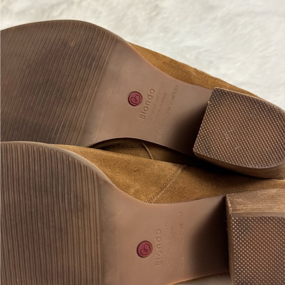 Blondo Slip On Brown Suede Mules Waterproof Block Heel Size 9.5 Classic Boho - Picture 10 of 13